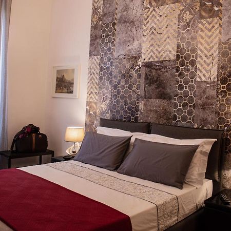 רומא Monticello Apartment Via Cavour מראה חיצוני תמונה