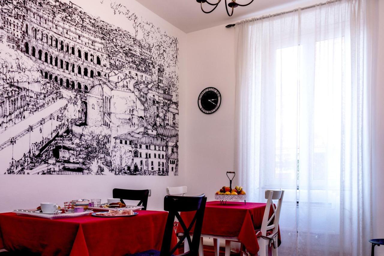 רומא Monticello Apartment Via Cavour מראה חיצוני תמונה