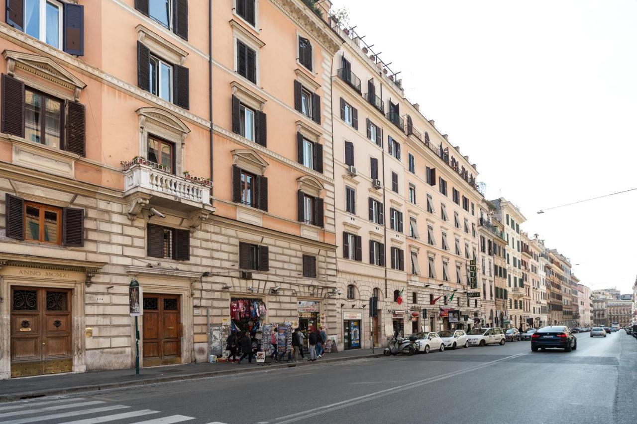 רומא Monticello Apartment Via Cavour מראה חיצוני תמונה